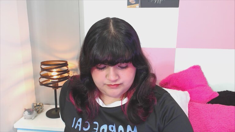 EmmaLush's Streamate show and profile