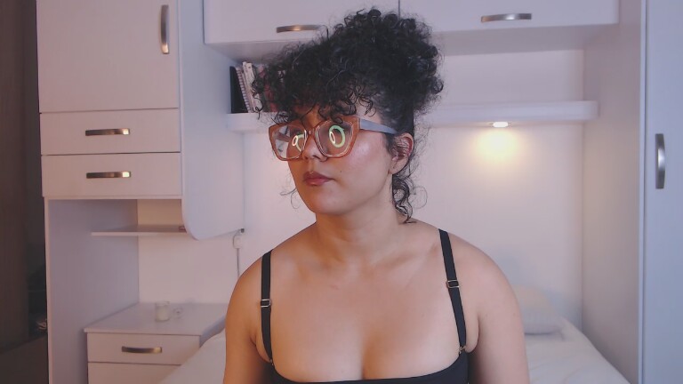 MartinaRuis's Streamate show and profile