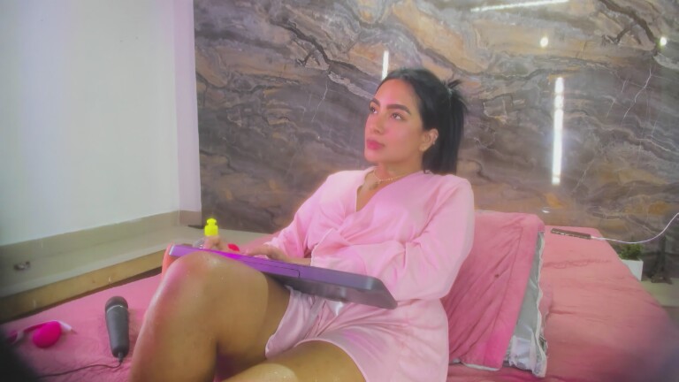 EstefygomezX's Streamate show and profile