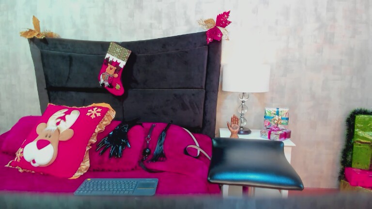 NahomyCarther's Streamate show and profile