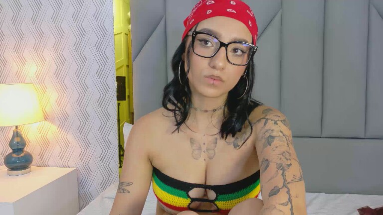 IrinaJoness's Streamate show and profile