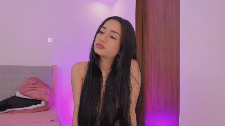 Regina_Lara's Streamate show and profile