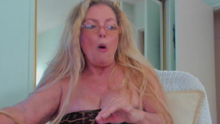 amberxxx's Streamate show and profile