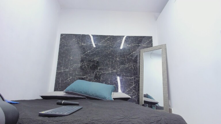 ADABROOKE18's Streamate show and profile