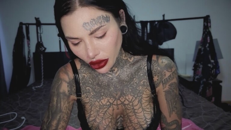 DARKINKEDBABE's Streamate show and profile