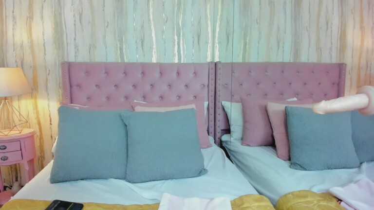 SarahhEvans's Streamate show and profile