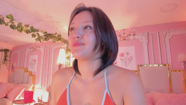 NaraSuarez's Streamate show and profile