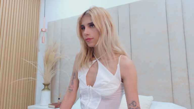 Hanna_Coopers's Streamate show and profile