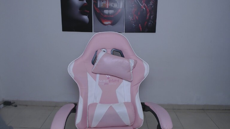 CatalinaBlanco_22's Streamate show and profile