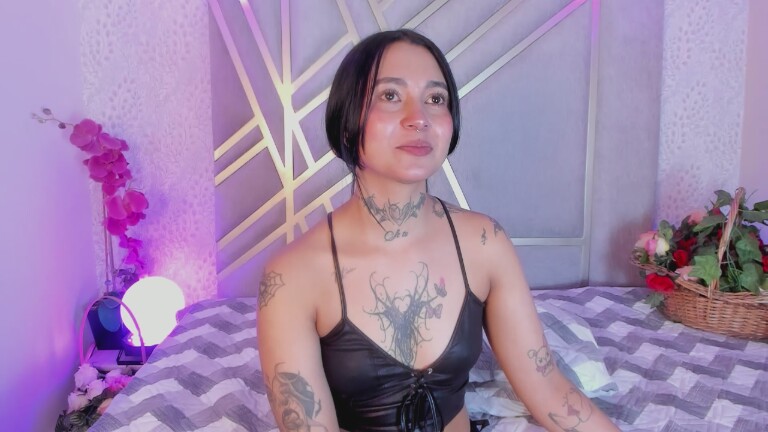 GabyMathewss's Streamate show and profile