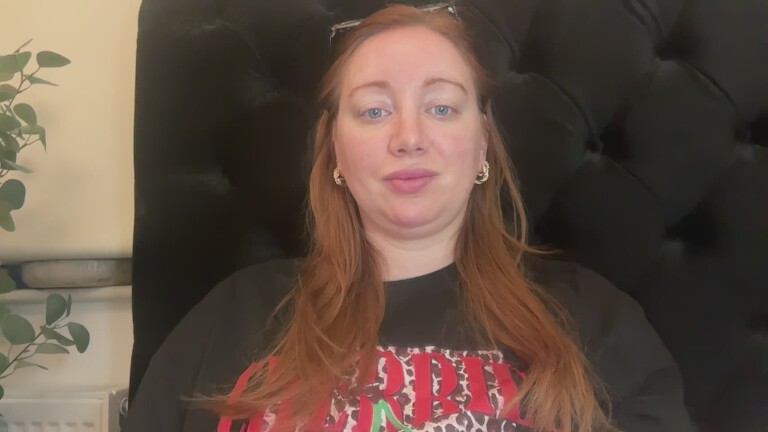 Arielsweetiee's Streamate show and profile