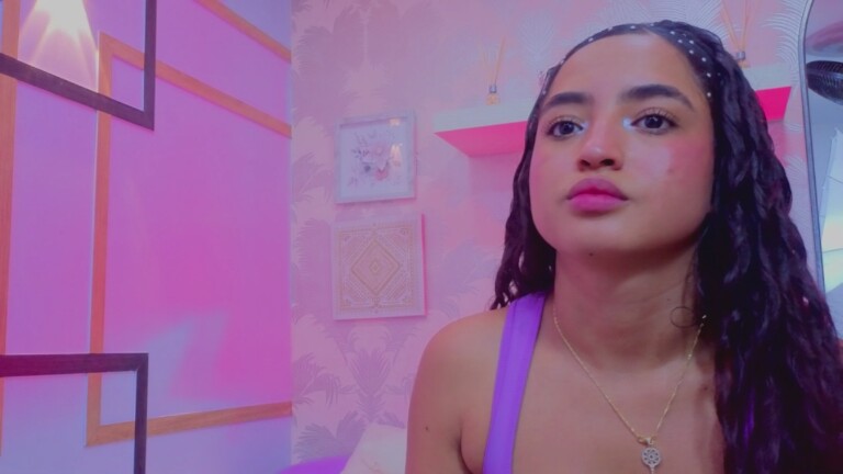 Emmaa_Thompsoon's Streamate show and profile