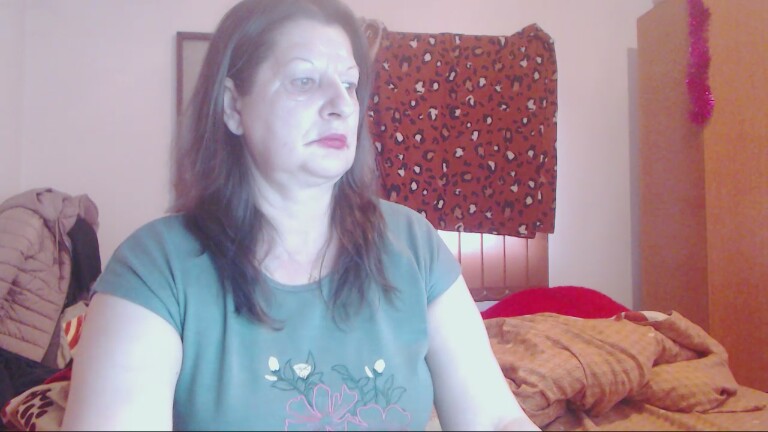 ExtasyMature's Streamate show and profile